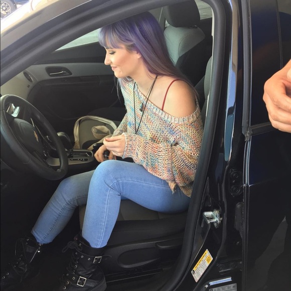 Rainbow 🌈 Sweater ✨ - Picture 1 of 1